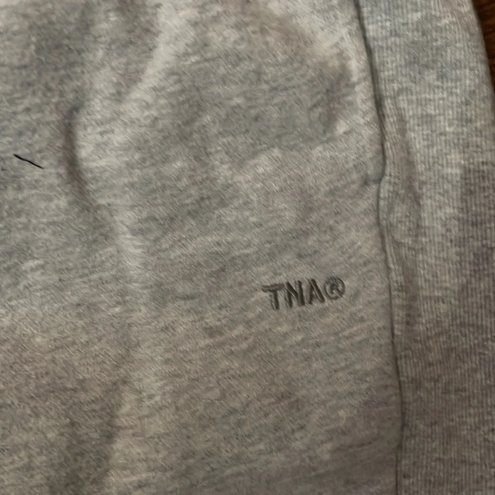 Aritzia sweats - Picture 2 of 4